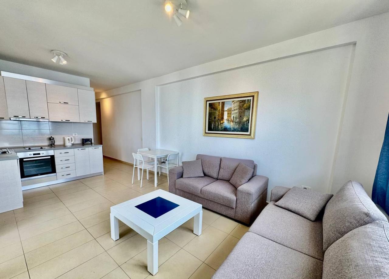 White Sea View Residence Саранде Екстериор снимка