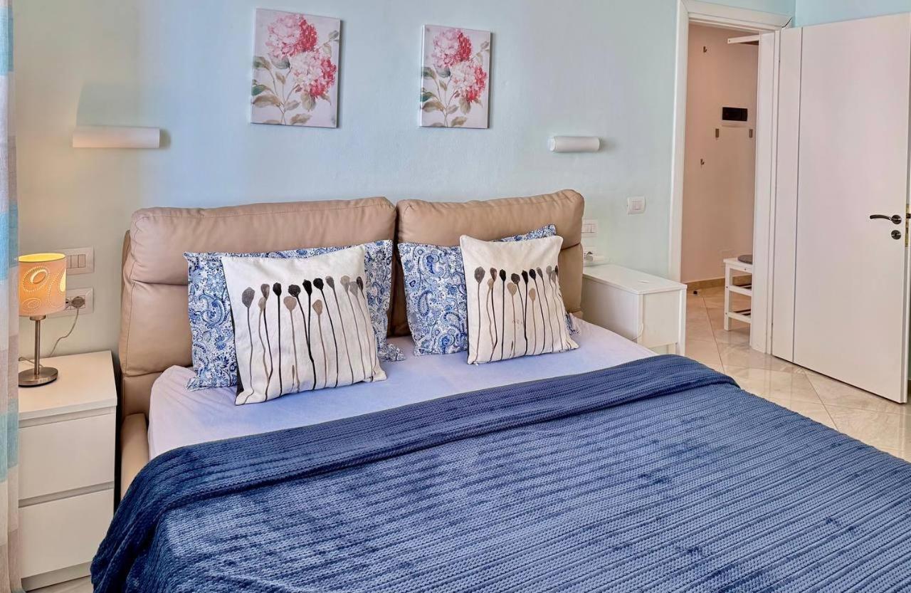 White Sea View Residence Саранде Екстериор снимка